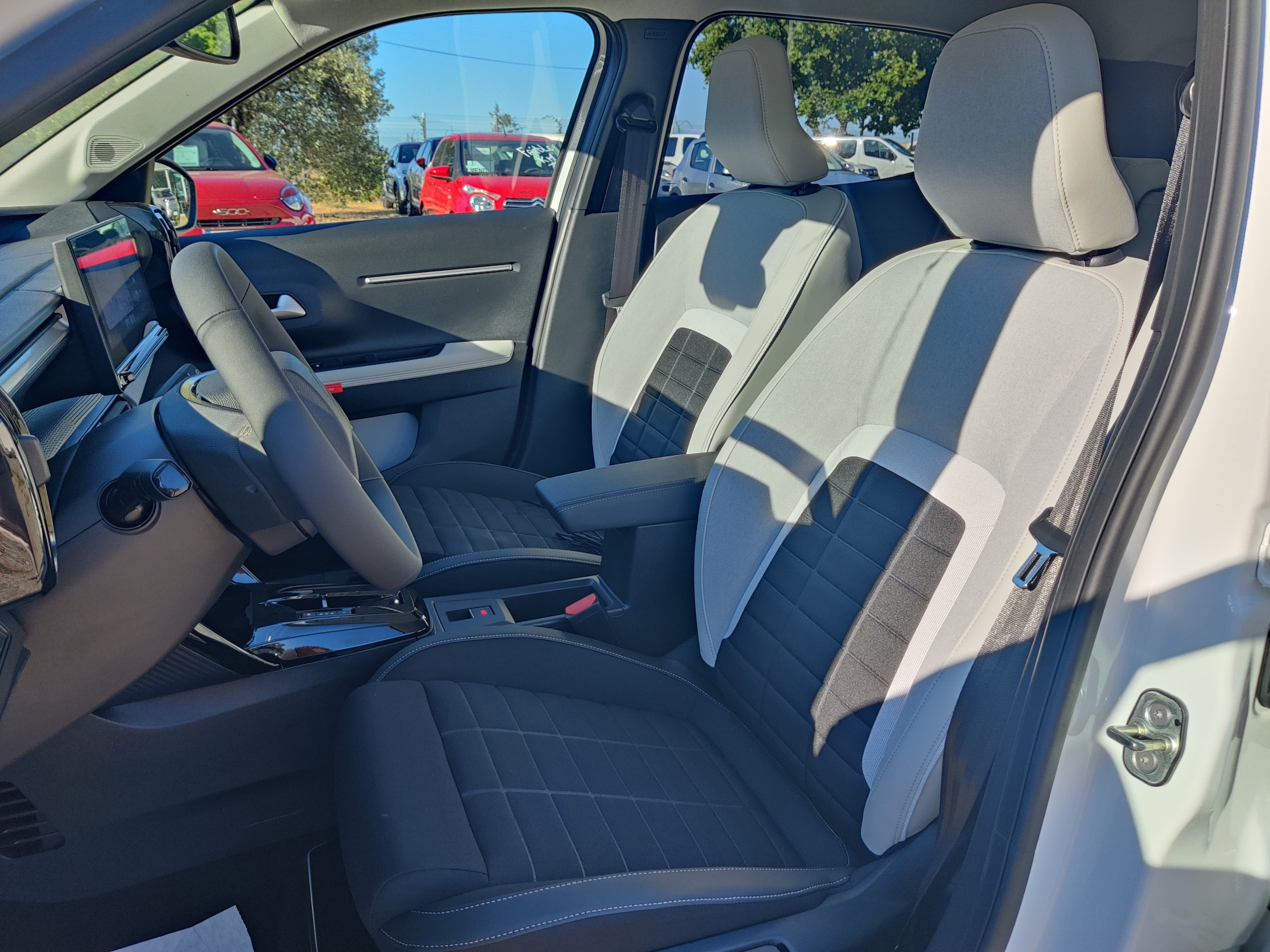 NEW CITROEN E-C3 IV 113 MAX 44 KWH AUTOMATIQUE – Image 25