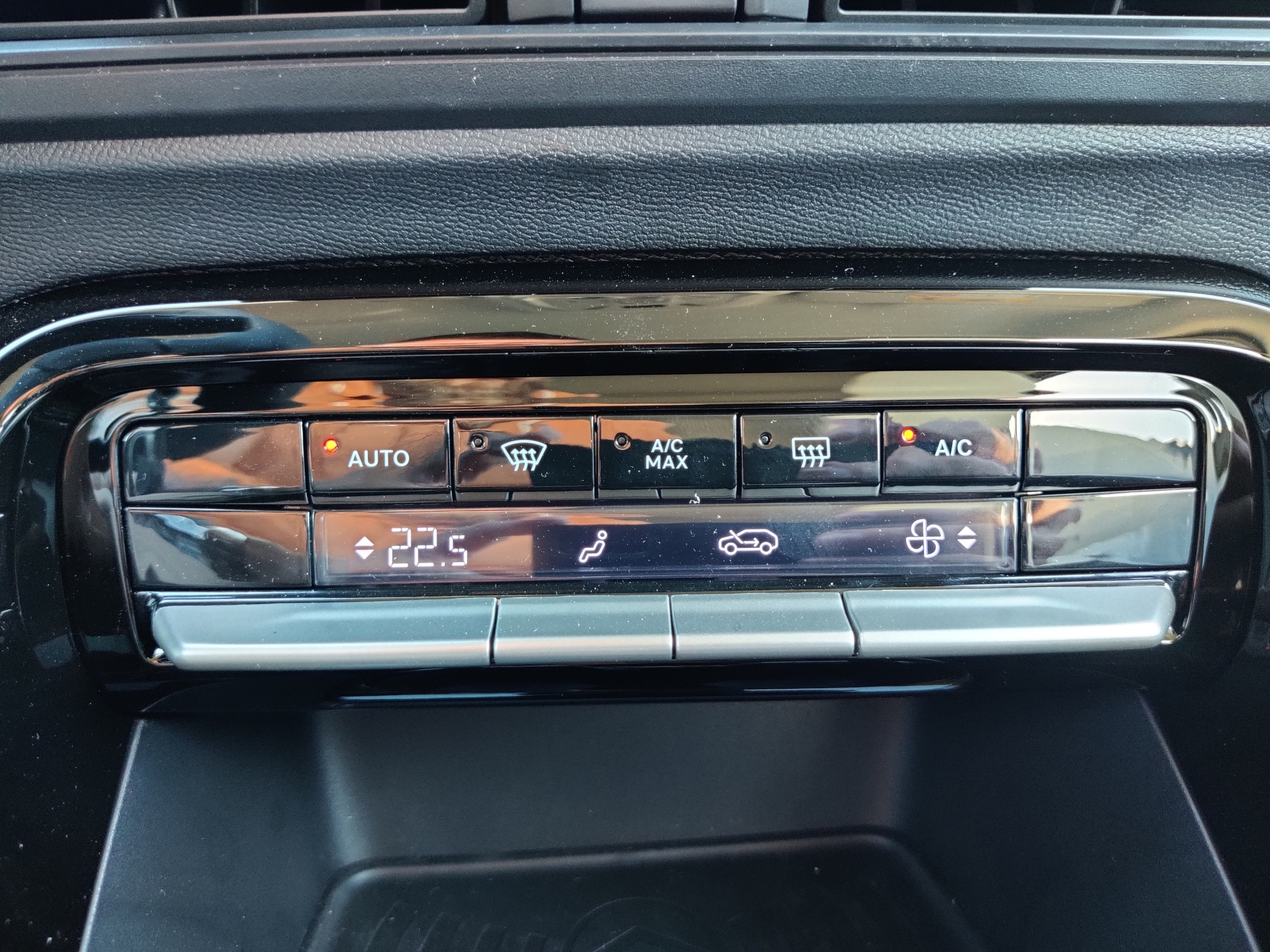 NEW CITROEN E-C3 IV 113 MAX 44 KWH AUTOMATIQUE – Image 8