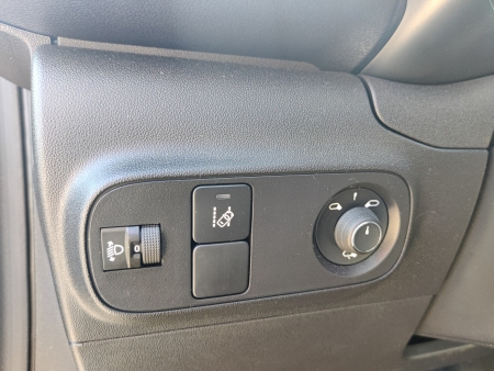 CITROEN C3 III 1.2 PURETECH 110 S&S FEEL BV6 – Image 11