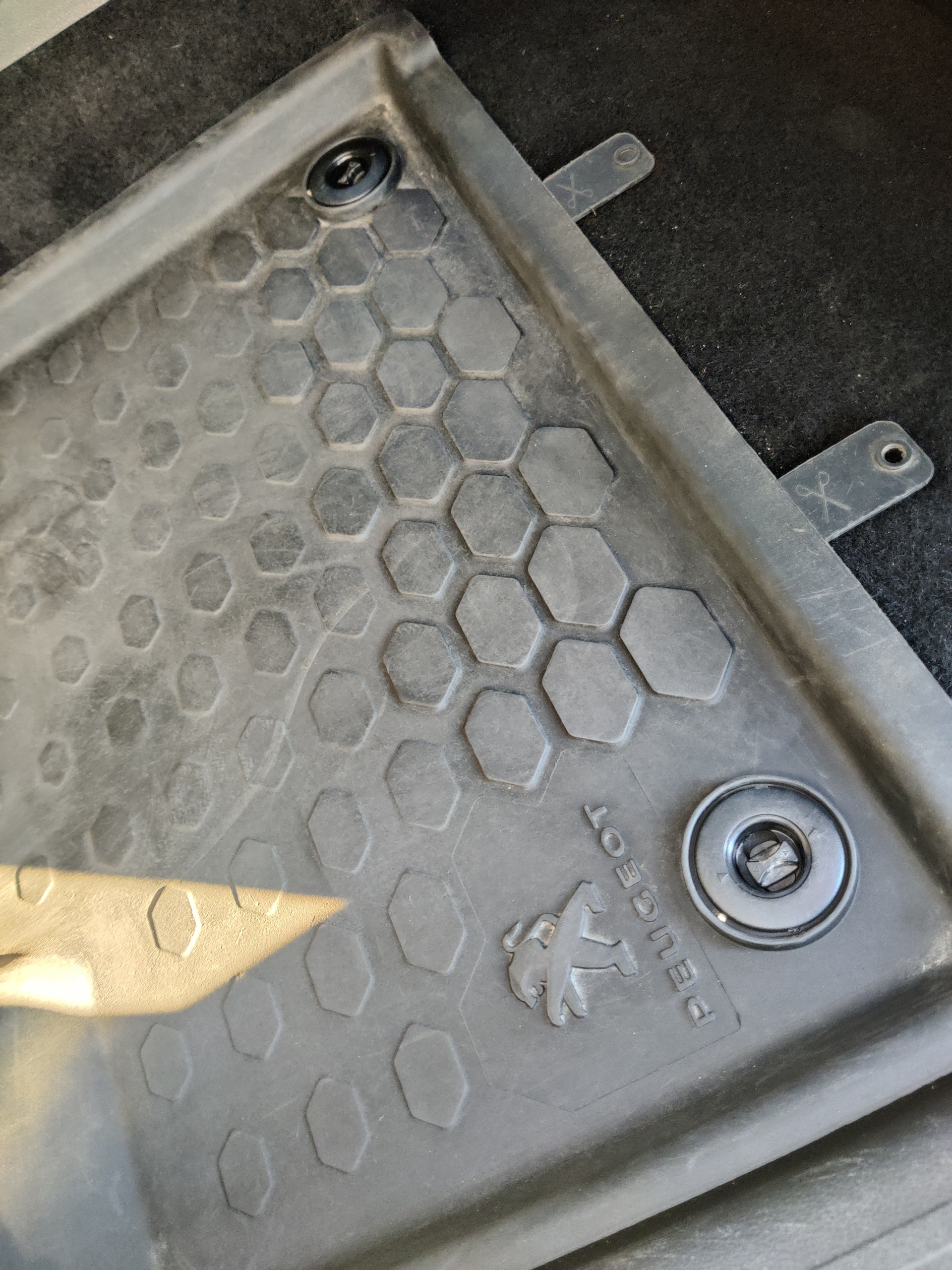 PEUGEOT PARTNER III 1.5 BHDI 100 S&S 1000KG STD ASPHALT – Image 5