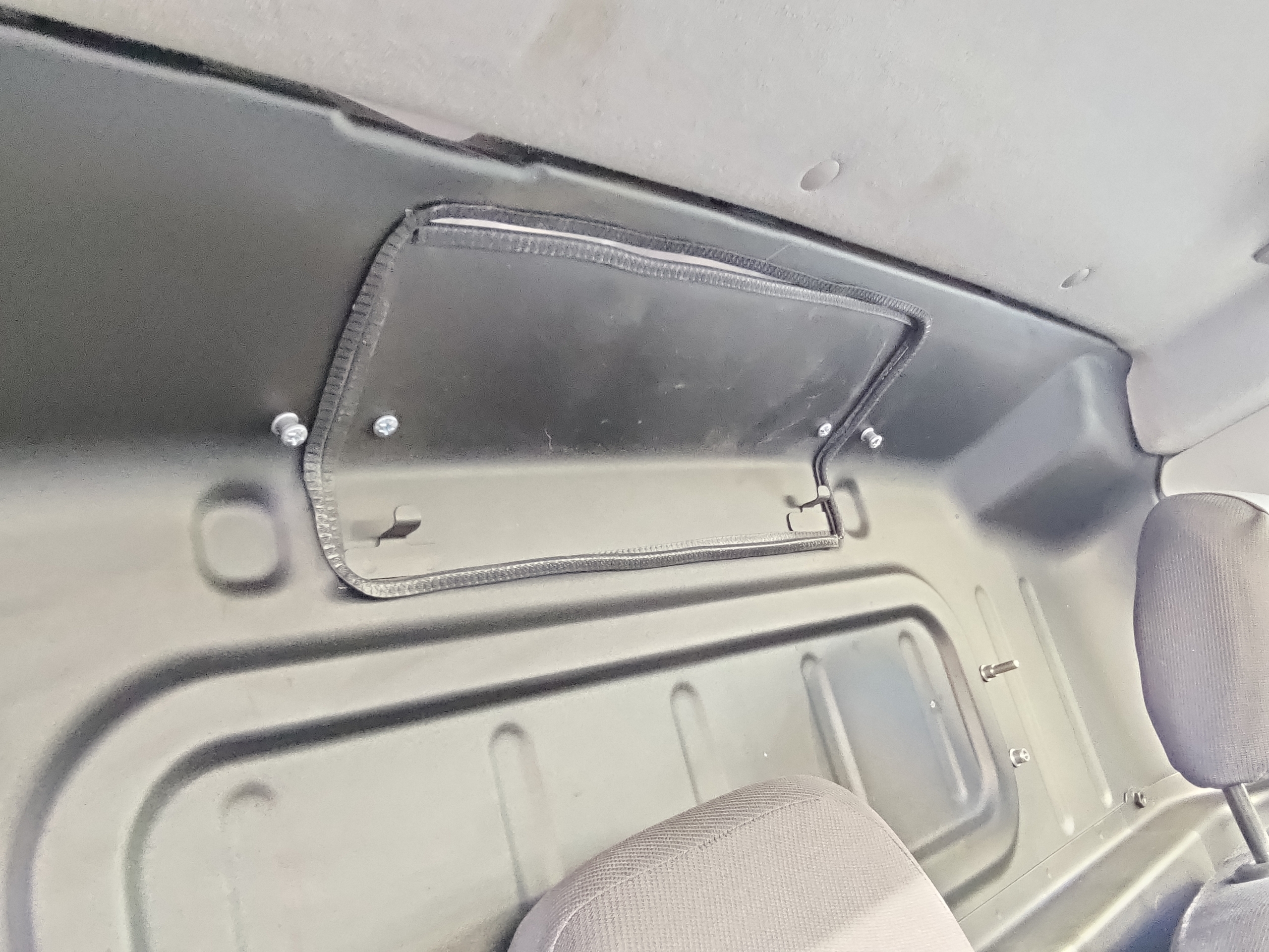 PEUGEOT PARTNER III 1.5 BHDI 100 S&S 1000KG STD ASPHALT – Image 22